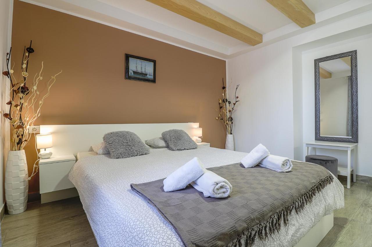Apartman Juraj I Matej 弗尔萨尔 外观 照片